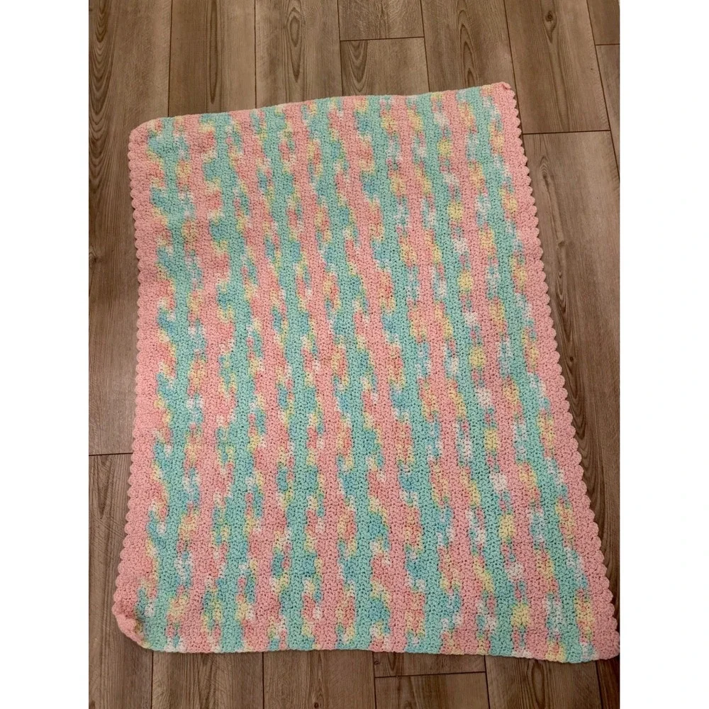 Handmade Crochet Baby Blanket‎ Pink Blue Yellow Pastel Scalloped Border 40x30